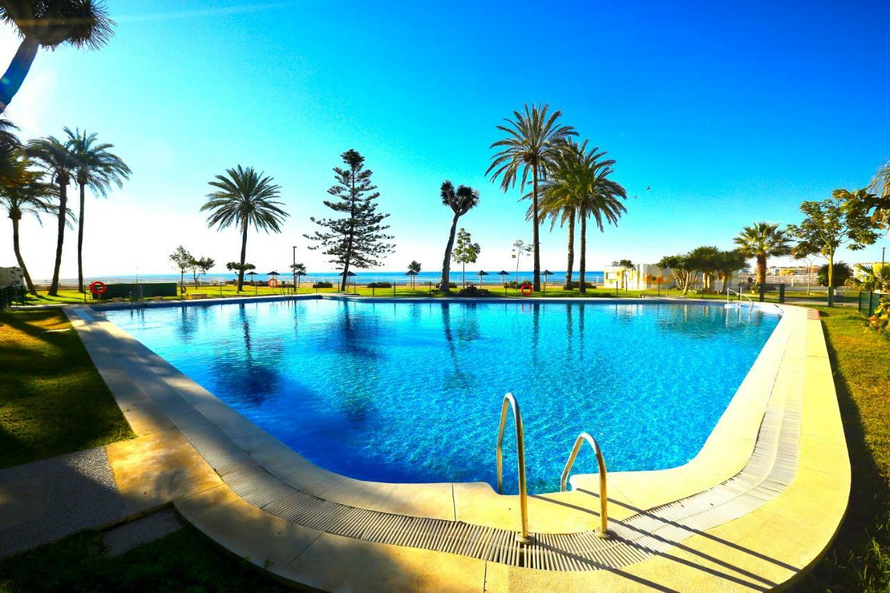 Magical Sea View Studios Torremolinos Luaran gambar